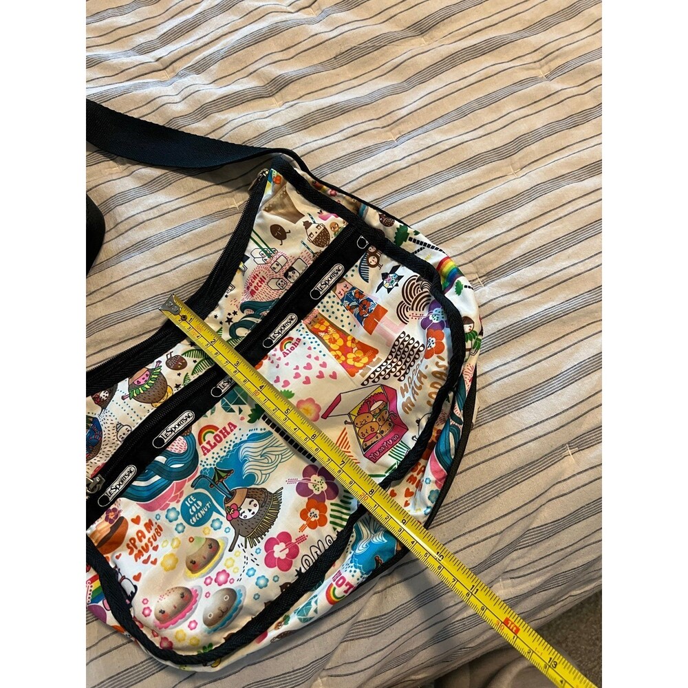 LeSportSac Classic Hobo Crossbody Bag in “Onolicious” Hawaii Retired Print! - Picture 12 of 12
